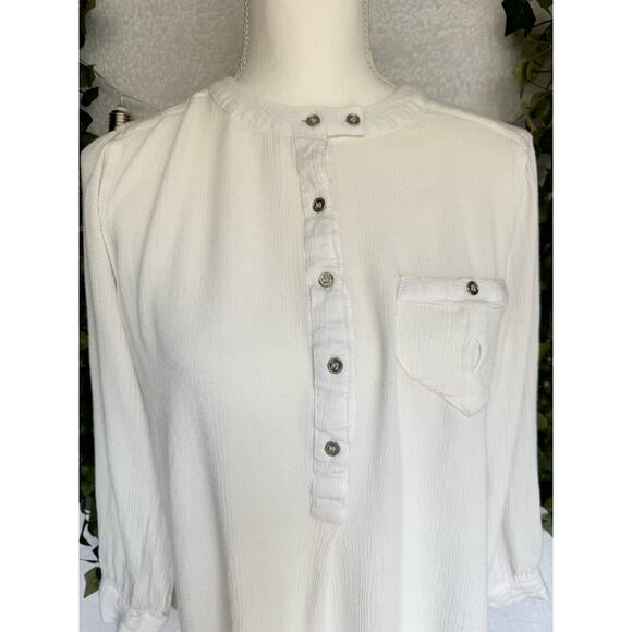 Altar'd State Oversized White Rayon Long Sleeve Half Button Up Top Women's Small - Picture 3 of 11